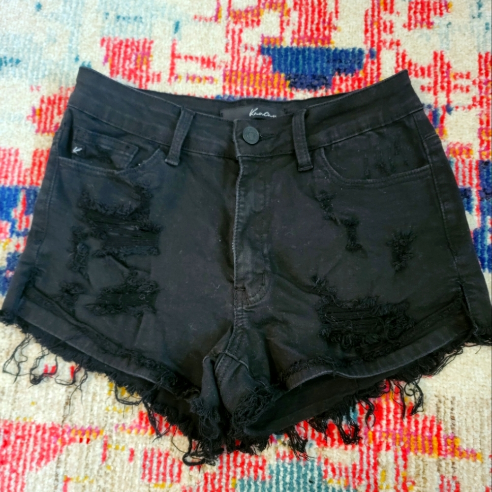 KanCan Black Cutoff Shorts (25)